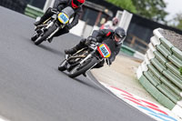 Vintage-motorcycle-club;eventdigitalimages;mallory-park;mallory-park-trackday-photographs;no-limits-trackdays;peter-wileman-photography;trackday-digital-images;trackday-photos;vmcc-festival-1000-bikes-photographs